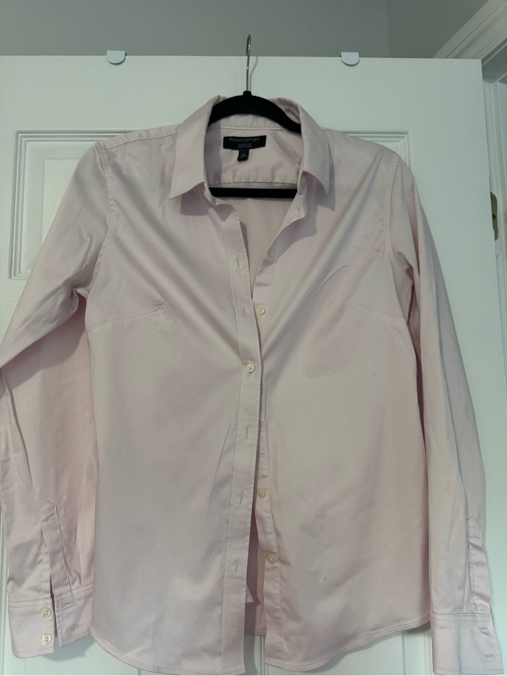 Banana Republic Light Pink Button-Down Dress Shirt